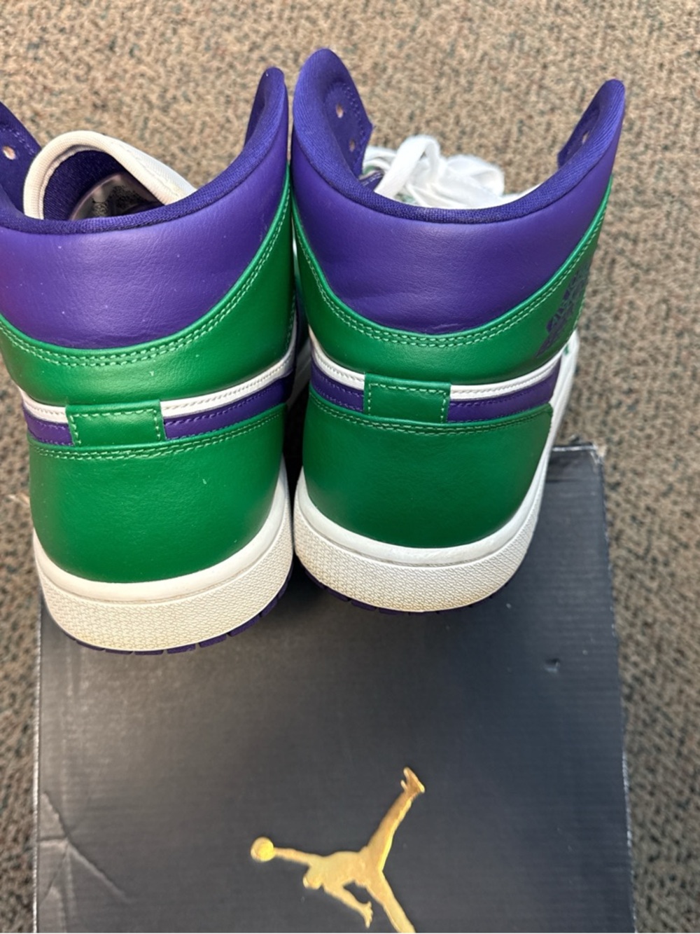 Jordan 1 Mid Incredible Hulk - White Green Purple - Picture 4 of 6